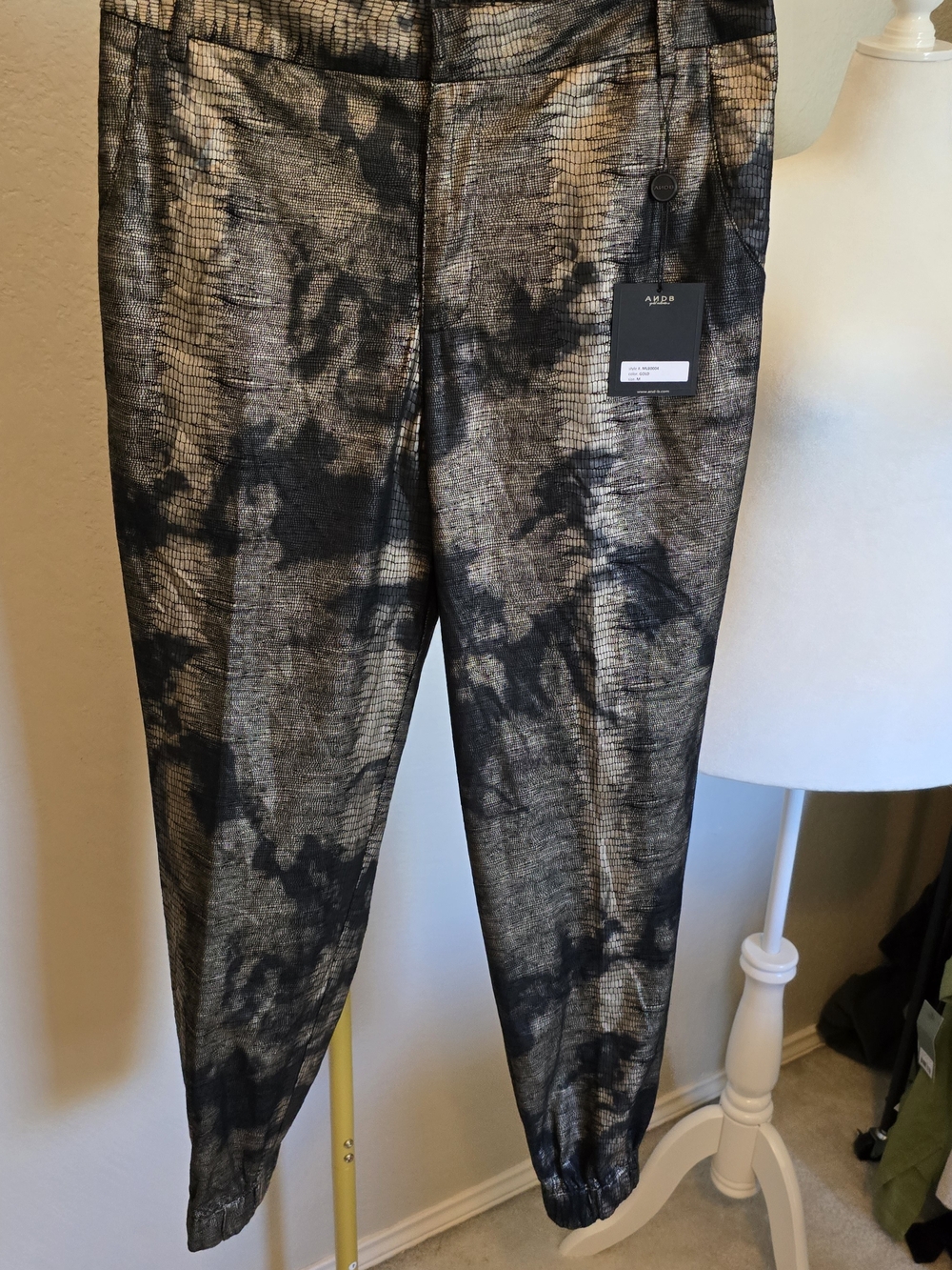 AND B Gold Collection Metallic Gold & Black Dressy Jogger Medium